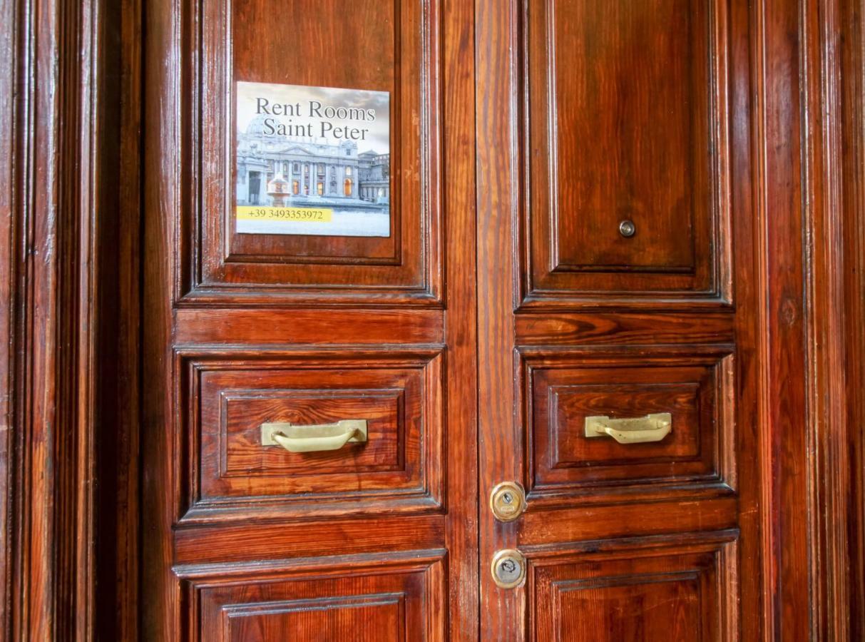 Rent Saint Peter * Roma